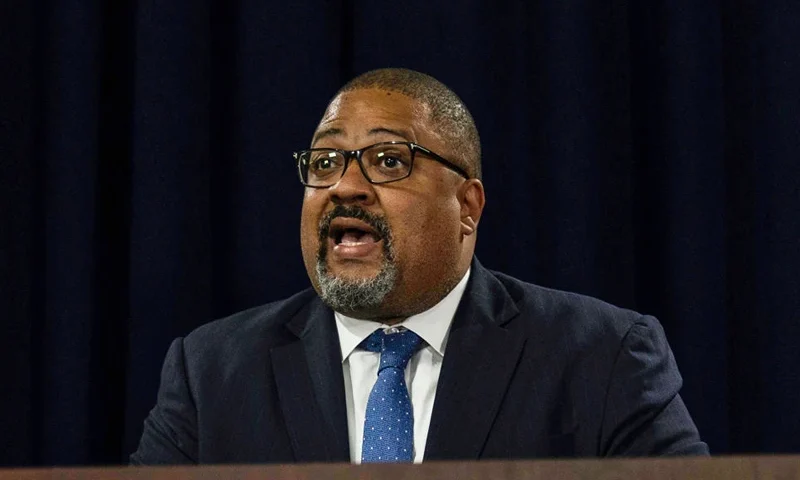 District Attorney Alvin Bragg speaks at a press conference to discuss the charges against Steve Bannon in New York on September 8, 2022. - Bannon, 68, Donald Trump's former advisor, was indicted on state charges of money laundering, conspiracy and fraud related to an alleged online scheme to raise money for the construction of the US-Mexico border wall. (Photo by Alex Kent / AFP) (Photo by ALEX KENT/AFP via Getty Images)
