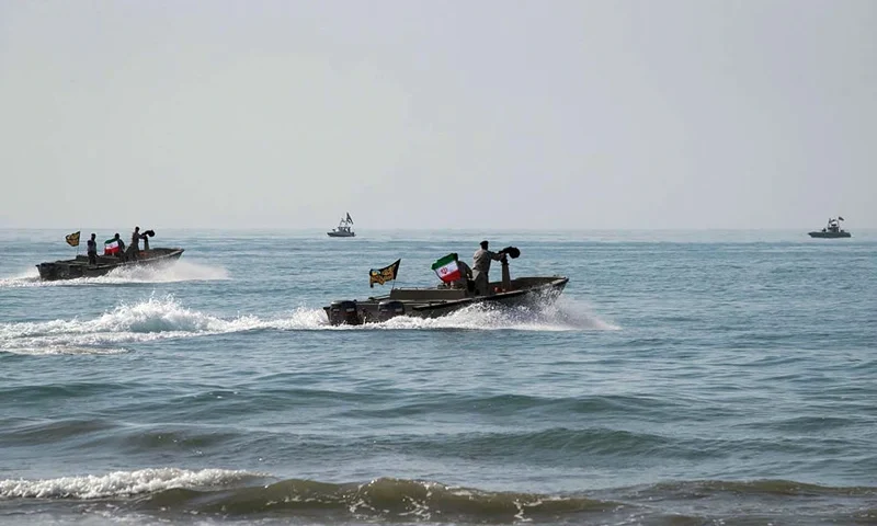 A handout picture provided by the Iranian Army official website on September 10, 2020, shows an Iranian boats during a military exercise in the Gulf, near the strategic strait of Hormuz in southern Iran. - The Iranian navy began a three-day exercise in the Sea of Oman near the strategic Strait of Hormuz today, deploying an array of warships, drones and missiles. One of the exercise's objectives is to devise "tactical offensive and defensive strategies for safeguarding the country's territorial waters and shipping lanes," the military said on its website. (Photo by - / Iranian Army office / AFP) / XGTY / === RESTRICTED TO EDITORIAL USE - MANDATORY CREDIT "AFP PHOTO / HO / Iranian Army website" - NO MARKETING NO ADVERTISING CAMPAIGNS - DISTRIBUTED AS A SERVICE TO CLIENTS === (Photo by -/Iranian Army office/AFP via Getty Images)