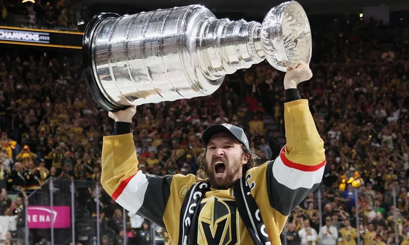 LAS VEGAS, NEVADA - JUNE 13: Mark Stone #61 of the Vegas Golden Knights celebrates the Stanley Cup victory over the Florida Panthers in Game Five of the 2023 NHL Stanley Cup Final at T-Mobile Arena on June 13, 2023 in Las Vegas, Nevada. (Photo by Bruce Bennett/Getty Images)