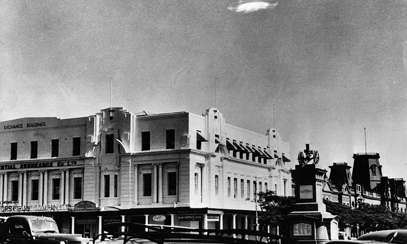 29th December 1953: An Unidentified Flying Object in the sky over Bulawayo, Southern Rhodesia. (Photo by Barney Wayne/Keystone/Getty Images)