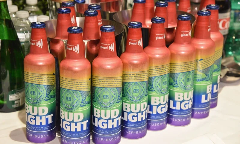 NEW YORK, NEW YORK - MAY 04: A view of rainbow bottles of Bud Light during the 30th Annual GLAAD Media Awards New York at New York Hilton Midtown on May 04, 2019 in New York City. (Photo by Bryan Bedder/Getty Images for GLAAD)