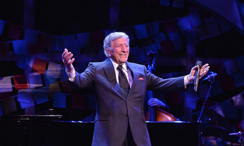 NEW YORK, NY - APRIL 02: Tony Bennett performs onstage at the SeriousFun Children's Network Gala at Cipriani 42nd Street on April 2, 2014 in New York City. (Photo by Larry Busacca/Getty Images)