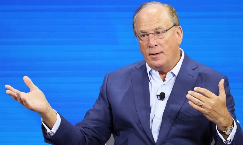 NEW YORK, NEW YORK - NOVEMBER 30: Andrew Ross Sorkin speaks with BlackRock CEO Larry Fink during the New York Times DealBook Summit in the Appel Room at the Jazz At Lincoln Center on November 30, 2022 in New York City. The New York Times held its first in-person DealBook Summit since the start of the coronavirus (COVID-19) pandemic with speakers from the worlds of financial services, technology, consumer goods, private investment, venture capital, banking, media, public relations, policy, government, and academia. (Photo by Michael M. Santiago/Getty Images)