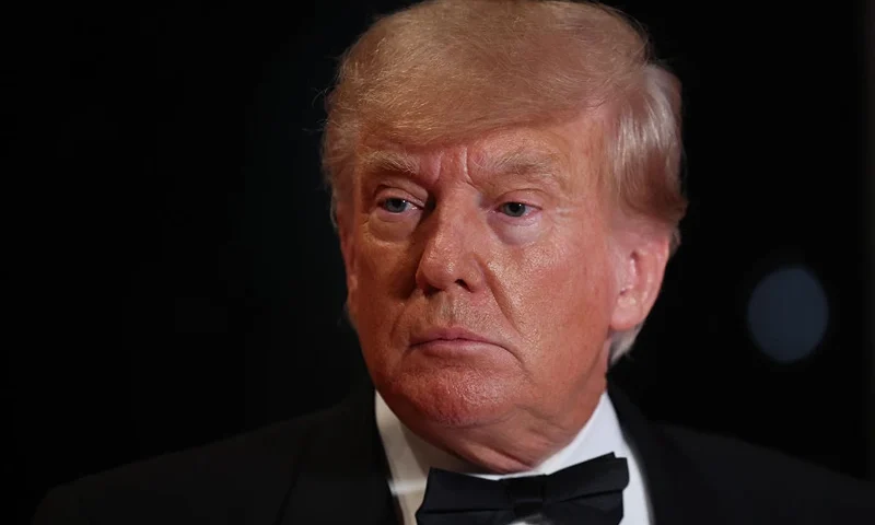 PALM BEACH, FLORIDA - DECEMBER 31: Former U.S. President Donald Trump arrives for a New Years event at his Mar-a-Lago home on December 31, 2022 in Palm Beach, Florida. Trump continues to run for a second term as the President of the United States. (Photo by Joe Raedle/Getty Images)