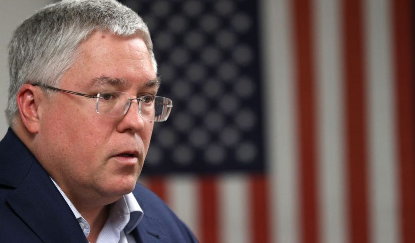 West Virginia Republican Senate Candidate Patrick Morrisey campaigns ahead of midterm elections at Mom's Place on November 5, 2018 in Fairmount, West Virginia. Morrisey is looking to unseat longtime Sen. Joe Manchin (D-WV) in West Virginia. (Photo by Patrick Smith/Getty Images)