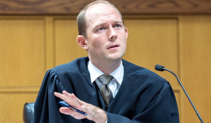 ATLANTA, GEORGIA - AUGUST 31: Judge Scott McAfee presides over a hearing regarding media access in the case against former U.S. President Donald Trump and 18 others at the Fulton County Courthouse August 31, 2023 in Atlanta, Georgia. (Photo by Arvin Temkar -Pool/Getty Images)