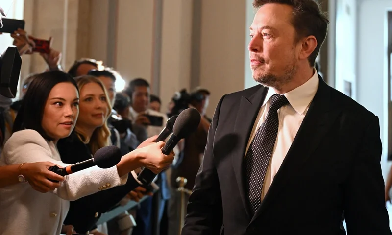 US-POLITICS-CONGRESS-TECH-AI SpaceX, Twitter and electric car maker Tesla CEO Elon Musk, arrives for a US Senate bipartisan Artificial Intelligence (AI) Insight Forum at the US Capitol in Washington, DC, on September 13, 2023. (Photo by ANDREW CABALLERO-REYNOLDS / AFP) (Photo by ANDREW CABALLERO-REYNOLDS/AFP via Getty Images)