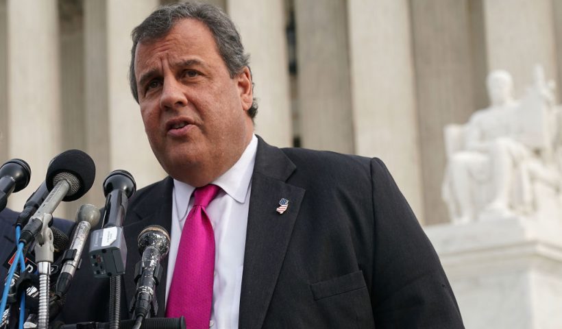 WASHINGTON, DC - DECEMBER 04: New Jersey Governor Chris Christie speaks to members of the media in front of the U.S. Supreme Court December 4, 2017 in Washington, DC. The Supreme Court was scheduled to hear Christie vs. NCAA on whether states can legalize sports betting. (Photo by Alex Wong/Getty Images)