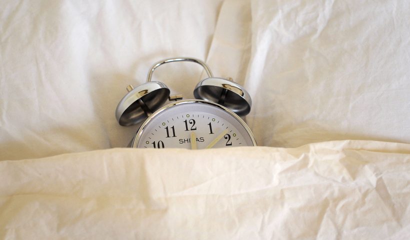 Picture taken on October 29, 2010 in Paris of an alarm clock, as Europe moved to winter time at 0100 GMT on October 31, when clocks move back one hour. Clocks change in North America on November 7. AFP PHOTO / JEFF PACHOUD (Photo by Jeff PACHOUD / AFP) (Photo by JEFF PACHOUD/AFP via Getty Images)