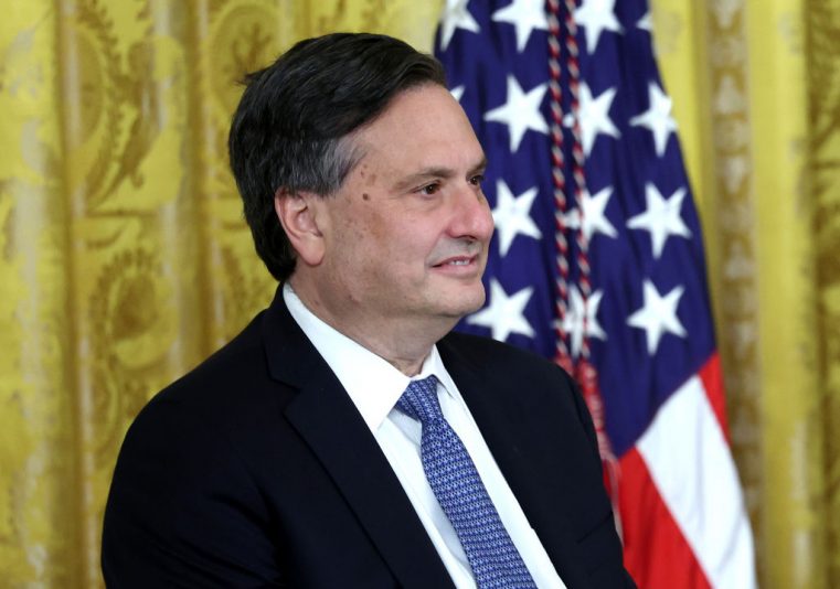 WASHINGTON, DC - FEBRUARY 01: Outgoing Chief of Staff Ron Klain listens as U.S. President Joe Biden delivers remarks during an event to welcome his new Chief of Staff Jeffrey Zients in the East Room of the White House on February 01, 2023 in Washington, DC. The event also gave Biden an opportunity to thank Klain, the longest-serving first chief of staff for any Democratic president. A business multimillionaire and long-time federal government official, Zients most recently served at the White House coronavirus response coordinator. (Photo by Kevin Dietsch/Getty Images)