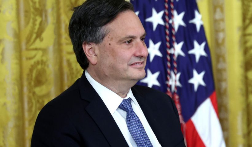 WASHINGTON, DC - FEBRUARY 01: Outgoing Chief of Staff Ron Klain listens as U.S. President Joe Biden delivers remarks during an event to welcome his new Chief of Staff Jeffrey Zients in the East Room of the White House on February 01, 2023 in Washington, DC. The event also gave Biden an opportunity to thank Klain, the longest-serving first chief of staff for any Democratic president. A business multimillionaire and long-time federal government official, Zients most recently served at the White House coronavirus response coordinator. (Photo by Kevin Dietsch/Getty Images)