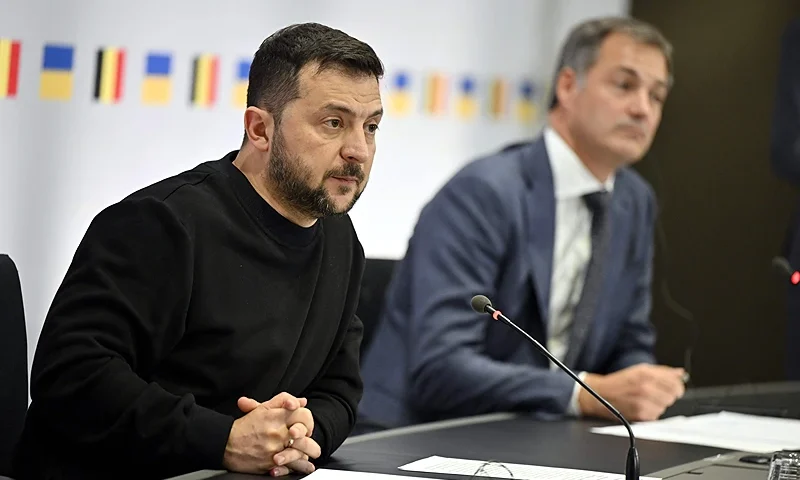 Ukraine president Volodymyr Zelensky and Prime Minister Alexander De Croo pictured during a press conference following a meeting between the Prime Minister and Ukrainian President, in Brussels, Wednesday 11 October 2023. Belgium's support for Ukraine and the role that Belgium will play within the F-16 coalition will be at the agenda. BELGA PHOTO ERIC LALMAND (Photo by ERIC LALMAND / BELGA MAG / Belga via AFP) (Photo by ERIC LALMAND/BELGA MAG/AFP via Getty Images)