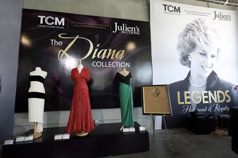 Dresses that belonged to Princess Diana and a sketch study portrait are on display ahead of the auction Legends: Hollywood & Royalty at Julien's Auctions in Beverly Hills, California, U.S., August 28, 2023. REUTERS/Mario Anzuoni/File Photo
