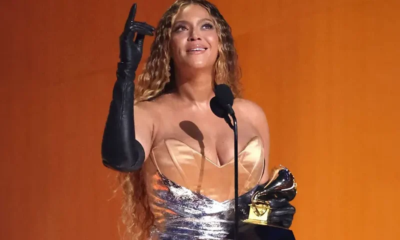 Beyonce accepts the award for Best Dance/Electronic Music Album for "Renaissance" during the 65th Annual Grammy Awards in Los Angeles, California, U.S., February 5, 2023. REUTERS/Mario Anzuoni/File Photo