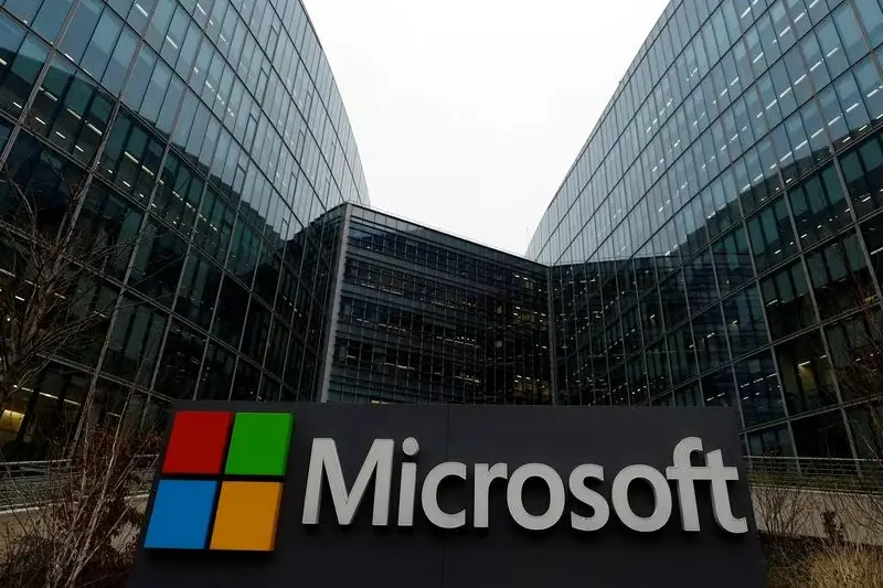 A Microsoft sign at the U.S. tech giant's offices in Issy-les-Moulineaux, near Paris, France, January 25, 2023. REUTERS/Gonzalo Fuentes/File Photo
