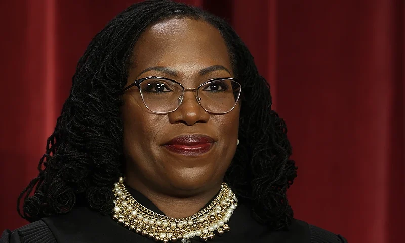 WASHINGTON, DC - OCTOBER 07: United States Supreme Court Associate Justice Ketanji Brown Jackson poses for an official portrait at the East Conference Room of the Supreme Court building on October 7, 2022 in Washington, DC. The Supreme Court has begun a new term after Associate Justice Ketanji Brown Jackson was officially added to the bench in September. (Photo by Alex Wong/Getty Images)