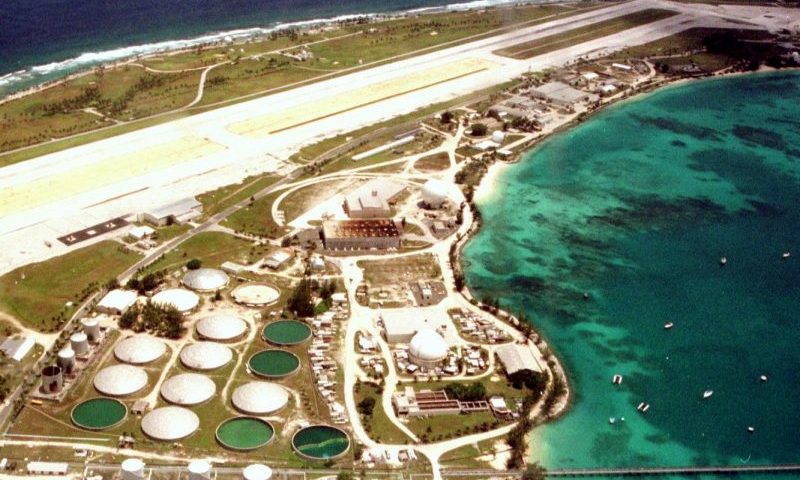 KWAJALEIN ATOLL,- AUGUST 31: This aerial photo shows the US Army's Kwajalein Atoll base in the central Pacific, which is the bulls-eye for ballistic missiles fired from California. It is also a stopover on a a once-a-week commercial airline flight from Hawaii to the Marshall Islands, but armed guards ensure that curious passengers do not leave the plane during the brief stop. (Photo credit should read MICHAEL FIELD/AFP via Getty Images)