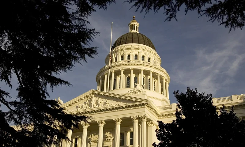 SACRAMENTO, CA - JANUARY 5: An exterior of the state capitol is shown on January 5, 2006 in Sacramento, California. California Governor Arnold Schwarzenegger delivered his state of the state address in the Assembly Chambers of the state capitol today. In his speech, Schwarzenegger admitted to making mistakes with the special election and vowed to work with members of the Assembly and Senate and try to move California ahead in the year to come. (Photo by David Paul Morris/Getty Images)