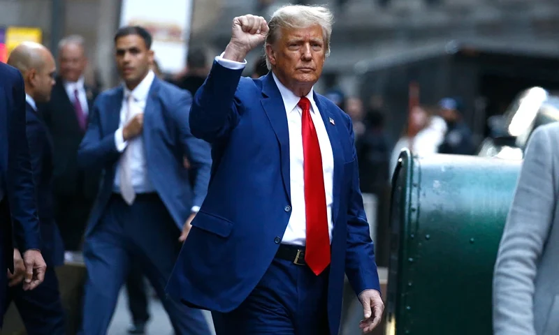 TOPSHOT - Former US President Donald Trump departs after speaking to the press after attending the civil fraud trial against the Trump Organization in New York State Supreme Court, in New York City on January 11, 2024. Donald Trump ignored warnings from the judge in his New York civil fraud trial Thursday and turned closing arguments into an election campaign attack, claiming that prosecutors are out to stop his political comeback. (Photo by John LAMPARSKI / AFP) (Photo by JOHN LAMPARSKI/AFP via Getty Images)