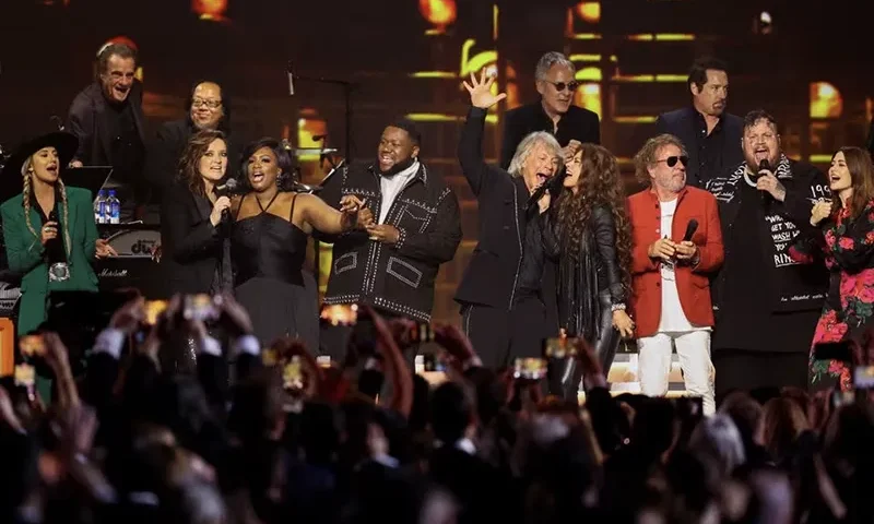 Lainey Wilson, Brandy Clark, Michael Trotter Jr. and Tanya Trotter of The War And Treaty duo, Honoree Jon Bon Jovi, Sammy Hagar, Shania Twain, Jelly Roll and Rebecca Lovell from the band Larkin Poe perform during the MusiCares Person of the Year Gala in Los Angeles, California, U.S., February 2, 2024. REUTERS/Mario Anzuoni