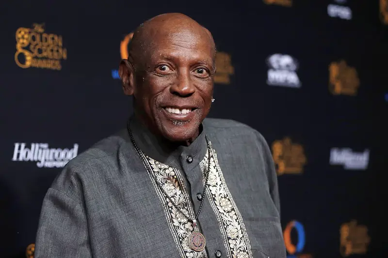 Actor Louis Gossett Jr. poses at the Golden Screen Awards in Los Angeles, California, U.S., November 3, 2016. REUTERS/Mario Anzuoni/File Photo