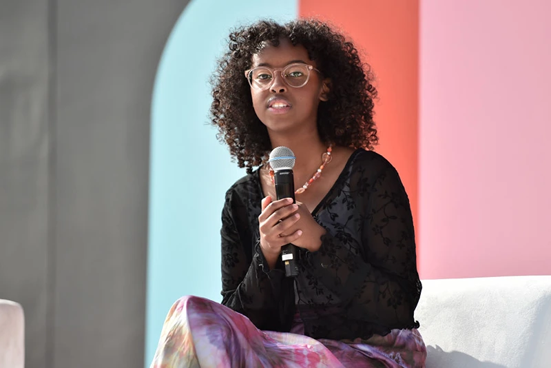LOS ANGELES, CALIFORNIA - DECEMBER 04: Isra Hirsi attends the Teen Vogue Summit & Block Party at Goya Studios on December 04, 2021 in Los Angeles, California. (Photo by Alberto E. Rodriguez/Getty Images)