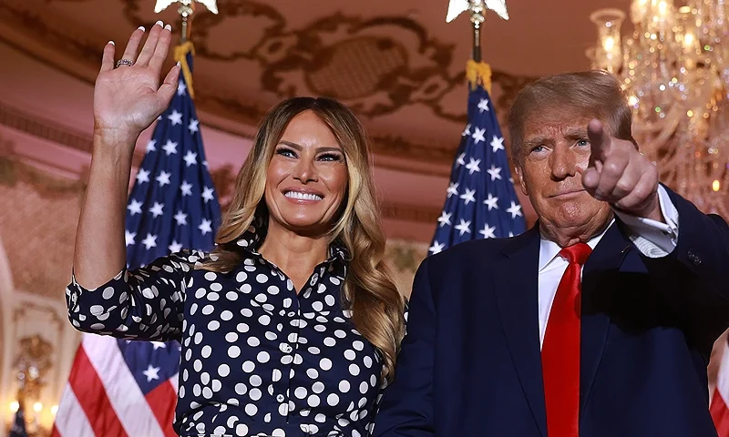 PALM BEACH, FLORIDA - NOVEMBER 15: Former U.S. President Donald Trump and former first lady Melania Trump stand together during an event at his Mar-a-Lago home on November 15, 2022 in Palm Beach, Florida. Trump announced that he was seeking another term in office and officially launched his 2024 presidential campaign. (Photo by Joe Raedle/Getty Images)