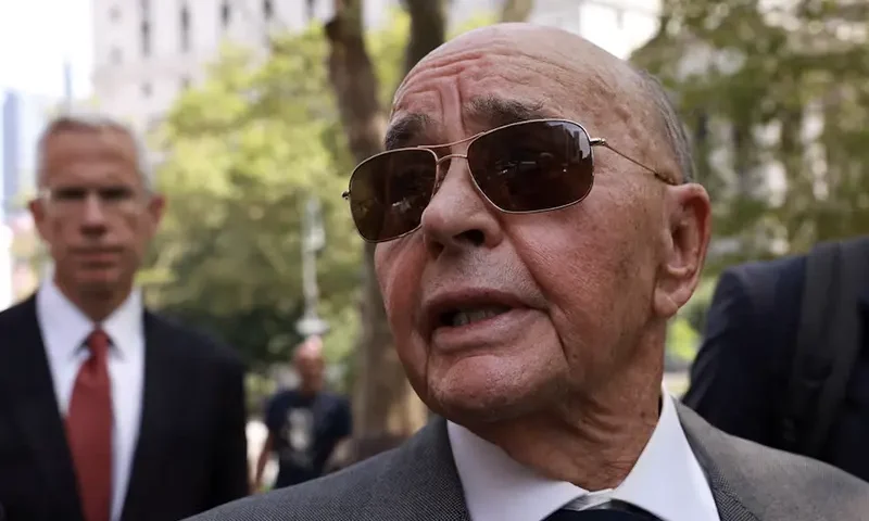 British billionaire and Tottenham Hotspur owner Joe Lewis exits the United States Courthouse in Manhattan, following his appearance on insider trading charges, in New York City, U.S., July 26, 2023. REUTERS/Amr Alfiky/File Photo