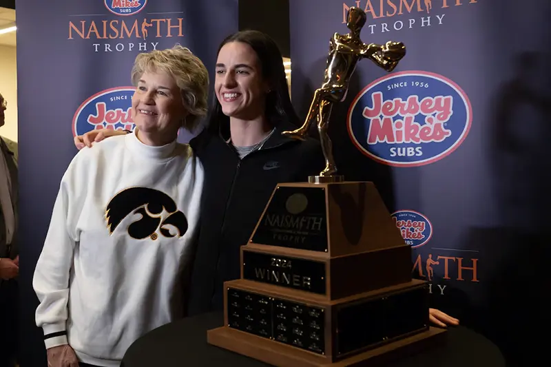 Caitlin Clark of Iowa poses for a photo with head coach Lisa Bluder after receiving the the award for Naismith Women’s Player of the Year at the Cleveland Browns Stadium Key Bank Club. Mandatory Credit: Ken Blaze-USA TODAY Sports