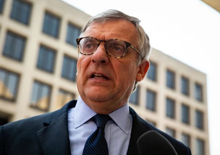 WASHINGTON, DC - AUGUST 10: Paul Kamenar, attorney for Roger Stone associate Andrew Miller, speaks to reporters, after Miller refused to testify before a grand jury hearing as part of special counsel Robert Mueller's investigation into Russian interference in the 2016 presidential election, outside of U.S. District Court, on August 10, 2018 in Washington. (Photo by Al Drago/Getty Images)