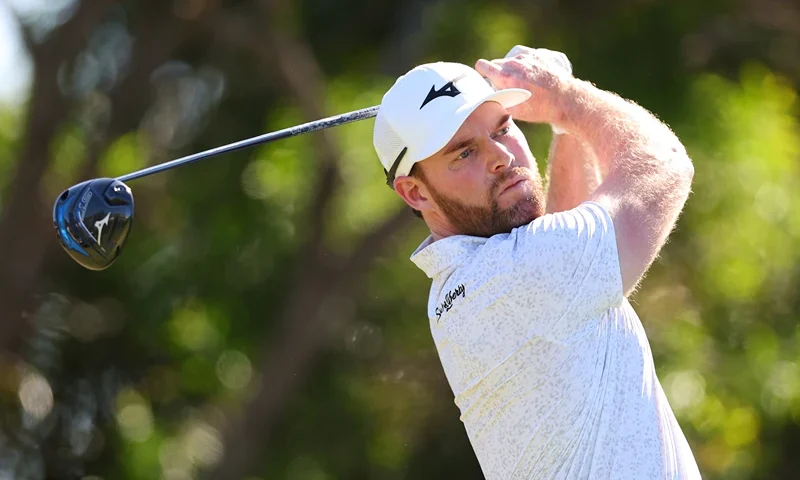 Sony Open in Hawaii - Final Round HONOLULU, HAWAII - JANUARY 14: Grayson Murray of the United States plays his shot from the fifth teeduring the final round of the Sony Open in Hawaii at Waialae Country Club on January 14, 2024 in Honolulu, Hawaii. (Photo by Michael Reaves/Getty Images)
