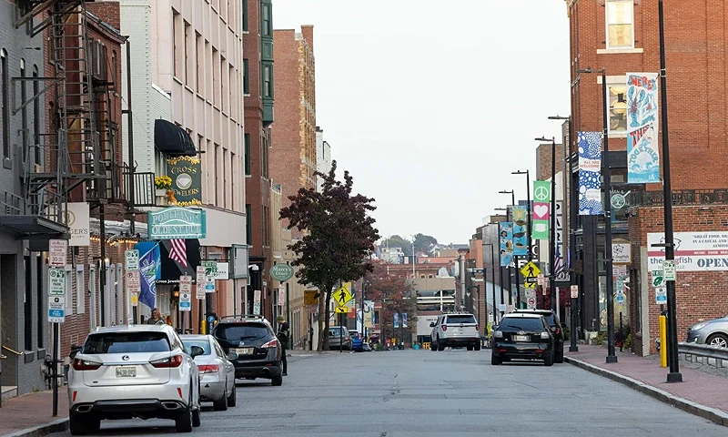 PORTLAND, MAINE - OCTOBER 26: Streets are virtually empty as people shelter in place following a mass shooting and subsequent manhunt on October 26, 2023 in Portland, Maine. Police are still searching for a suspect in the shooting, Robert Card, who allegedly killed 18 people in two separate locations in Lewiston, Maine. (Photo by Scott Eisen/Getty Images)