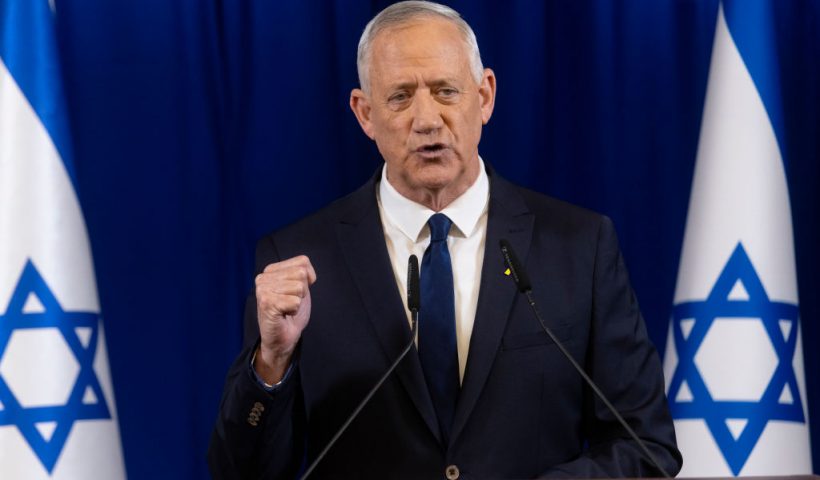TEL AVIV, ISRAEL - JUNE 9: Benny Gantz, a member of the country's wartime cabinet, announces his resignation during a press conference on June 9, 2024 in Tel Aviv, Israel. Gantz had been pressuring the prime minister for a plan on post-war governance in Gaza, as well as progress on a deal to secure the release of Israeli hostages held in Gaza. Gantz had originally scheduled this press conference for last night but postponed it following the rescue of four Israeli hostages from Gaza. (Photo by Amir Levy/Getty Images)