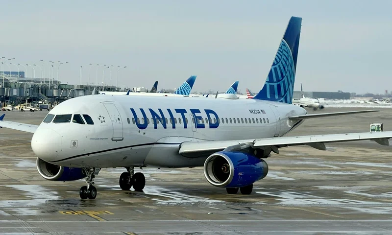 US-TRANSPORT An United Airlines Airbus A319 taxis in Chicago International Airport (ORD) in Chicago, Illinois on January 18, 2024. (Photo by Daniel SLIM / AFP) (Photo by DANIEL SLIM/AFP via Getty Images)