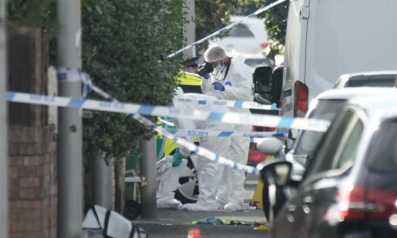 Multiple People Stabbed In Southport SOUTHPORT, ENGLAND - JULY 29: Forensic officers attend the scene of a multiple stabbing attack on July 29, 2024 in Southport, England. The North West Ambulance Service says they were treating at least eight people for stab injuries after a reported attack near Hart Street. (Photo by Christopher Furlong/Getty Images)