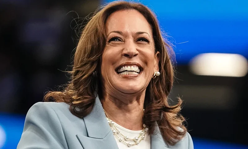 US-VOTE-POLITICS-HARRIS US Vice President and 2024 Democratic presidential candidate Kamala Harris smiles as she takes the podium to speak at a campaign rally in Atlanta, Georgia, on July 30, 2024. (Photo by Elijah Nouvelage / AFP) (Photo by ELIJAH NOUVELAGE/AFP via Getty Images)