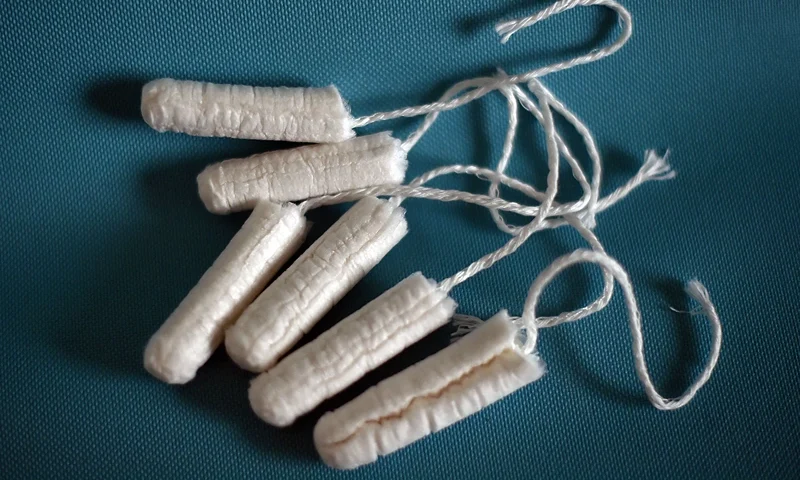 FRANCE-HEALTH-WOMEN A picture taken in Nantes on February 24, 2016 shows tampons. - Residual amounts of potentially toxic substances were found in sanitary pads and tampons, French consumer rights group "60 Millions de Consommateurs" announced, urging the government to impose stricter control on the products. (Photo by LOIC VENANCE / AFP) (Photo by LOIC VENANCE/AFP via Getty Images)