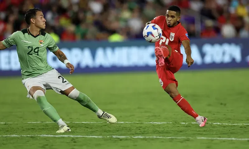Panama forward Cesar Yanis (21) controls the ball against Bolivia in the second half during a Copa America group stage match at Inter&CO Stadium. Mandatory Credit: Nathan Ray Seebeck-USA TODAY Sports