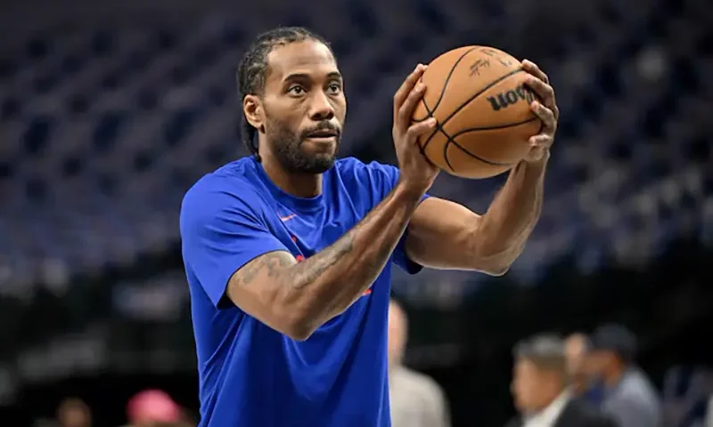 LA Clippers forward Kawhi Leonard (2) warms up before the game between the Dallas Mavericks and the LA Clippers during game three of the first round for the 2024 NBA playoffs at the American Airlines Center. Mandatory Credit: Jerome Miron-USA TODAY Sports/File Photo