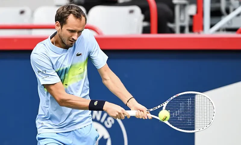 Daniil Medvedev returns the ball to Alejandro Davidovich Fokina (not pictured) in second round play at IGA Stadium. Mandatory Credit: David Kirouac-USA TODAY Sports/File photo