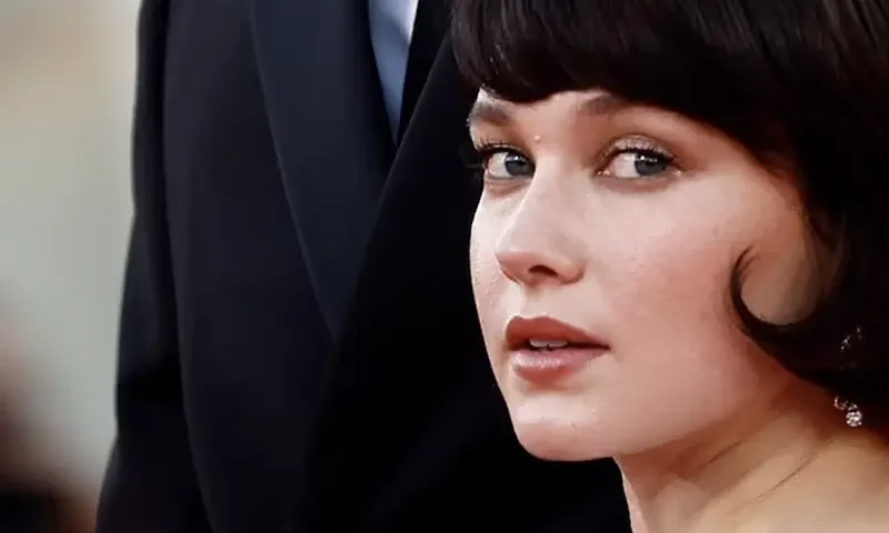 The 80th Venice Film Festival - Premiere for the film "Priscilla" in competition - Red Carpet - Venice, Italy, September 4, 2023 - Cast member Cailee Spaeny poses. REUTERS/Guglielmo Mangiapane/File Photo