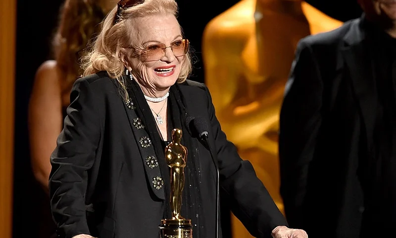 HOLLYWOOD, CA - NOVEMBER 14: Actress Gena Rowlands speaks onstage during the Academy of Motion Picture Arts and Sciences' 7th annual Governors Awards at The Ray Dolby Ballroom at Hollywood & Highland Center on November 14, 2015 in Hollywood, California. (Photo by Kevin Winter/Getty Images)