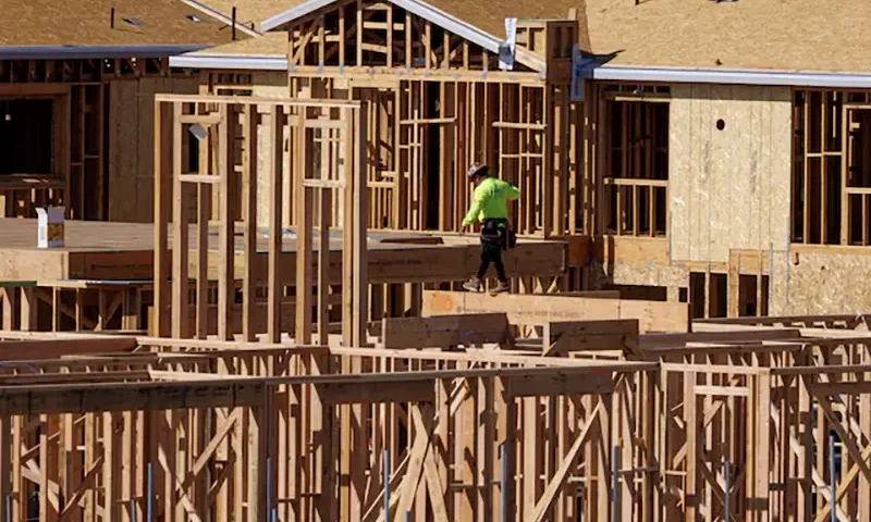Single-family residential homes are shown under construction in Menifee, California, U.S., March 28, 2024. REUTERS/Mike Blake/File Photo