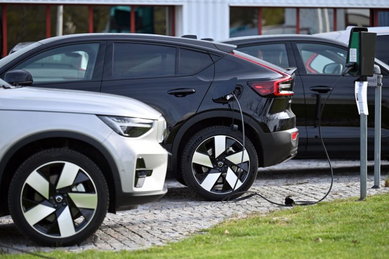 Volvo Announces They Are Getting Rid Of Plan To Only Sell EVs By 2030