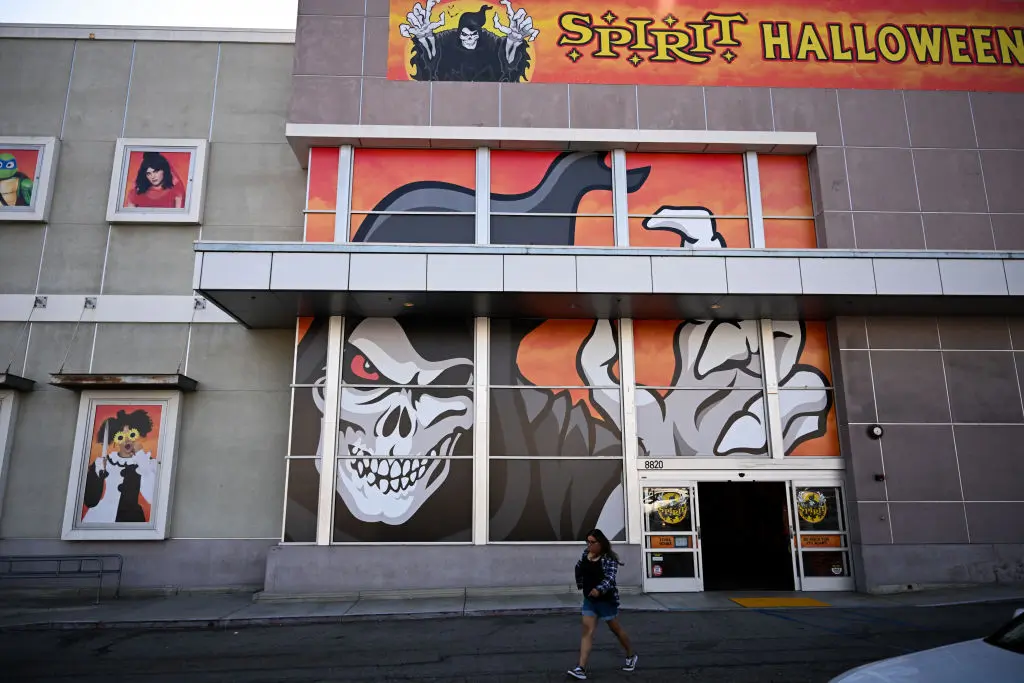 Spirit Halloween Turning Some Of Its Locations Into A Christmas Spinoff