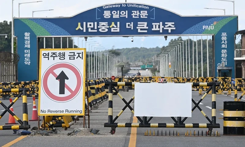 Barricades set up at a military checkpoint on the Tongil bridge, the road leading to North Korea's Kaesong city, in the border city of Paju on October 9, 2024. North Korea's army said on October 9 it was moving to "permanently shut off and block the southern border" with Seoul and had informed the US military to prevent an accidental clash. (Photo by Jung Yeon-je / AFP) (Photo by JUNG YEON-JE/AFP via Getty Images)