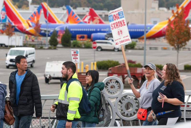 Boeing Machinists Reject Latest Contract Proposal, Strike Continues Into 6th Week