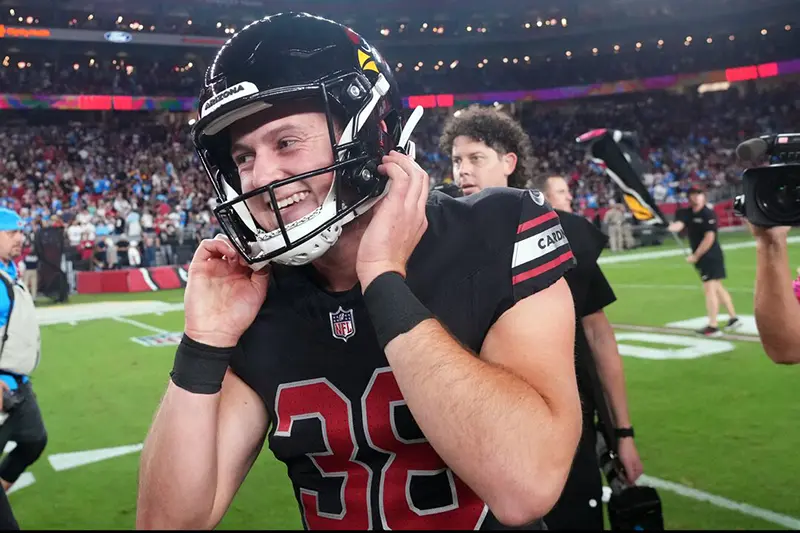 Arizona Cardinals place kicker Chad Ryland (38) celebrates after making the game winning field goal against the Los Angeles Chargers at State Farm Stadium. Mandatory Credit: Joe Camporeale-Imagn Images