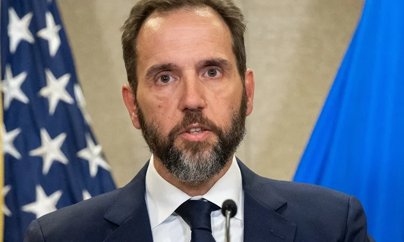 Special counsel Jack Smith speaks to the press at the US Department of Justice building in Washington, DC, on August 1, 2023. Donald Trump was indicted on August 1, 2023 over his efforts to overturn the results of the 2020 election -- the most serious legal threat yet to the former president as he campaigns to return to the White House. (Photo by SAUL LOEB / AFP) (Photo by SAUL LOEB/AFP via Getty Images)