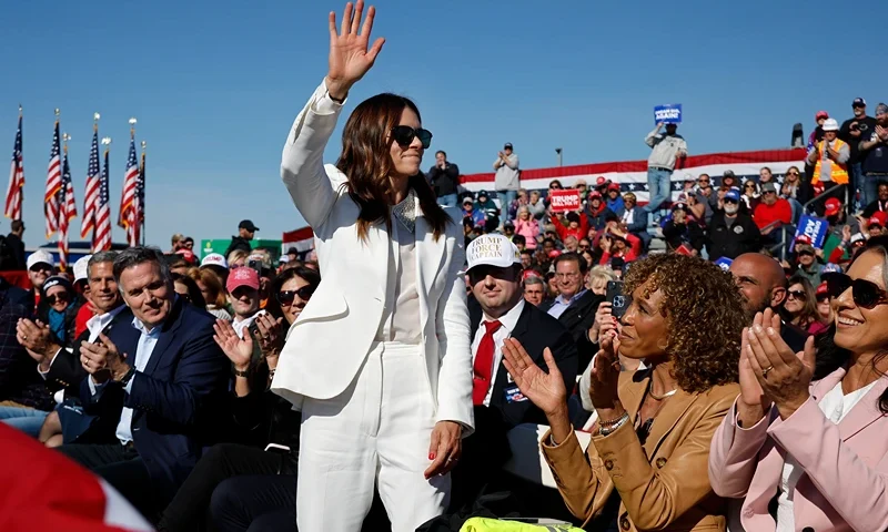 LITITZ, PENNSYLVANIA - NOVEMBER 03: Former NASCAR driver Danica Patrick is introduced by Republican presidential nominee, former U.S. President Donald Trump during a campaign rally at Lancaster Airport on November 03, 2024 in Lititz, Pennsylvania. With only two days until the election, Trump is campaigning for re-election on Sunday in the battleground states of Pennsylvania, North Carolina and Georgia. (Photo by Chip Somodevilla/Getty Images)